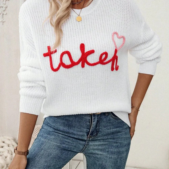 White Casual Women's Style Round Neck Embroidered Little Heart Knitted Sweater - Picture 6 of 6